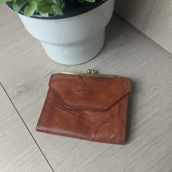 John Weitz | Vintage Cowhide Leather Wallet - Picture 8 of 8
